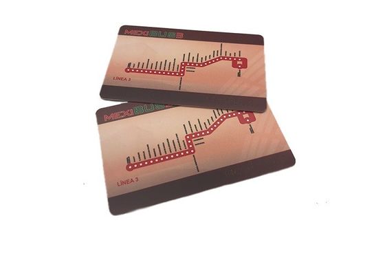 カスタムサイズ マグネティック ホテルルームキーカード ドア アクセス RFID スマートキーカード