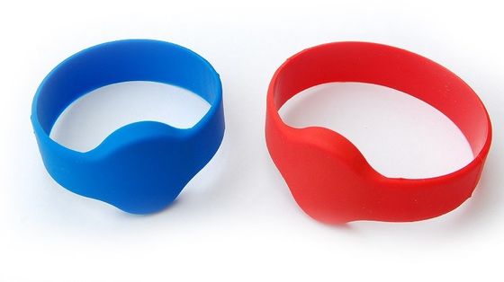 ISO 14443 A 13.56 Mhz RFID 腕帯 シリコン PVC RFID 対応腕帯
