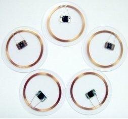PVCプラスチック プログラム可能なRFIDタグ アクセス制御 125KHz 13.56MHz 512 ビット R/W